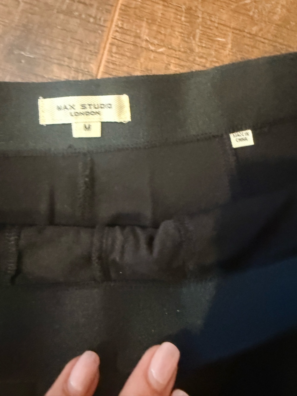 Wide-Leg Black Women's Pants - Sleek Everyday Style max studio size L - Picture 2 of 4